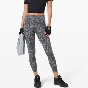 Lululemon Wunder Train High-Rise Tight 25"